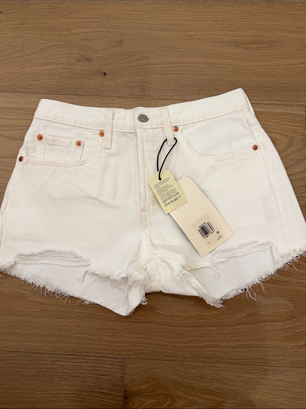 Levi’s 501 short 27